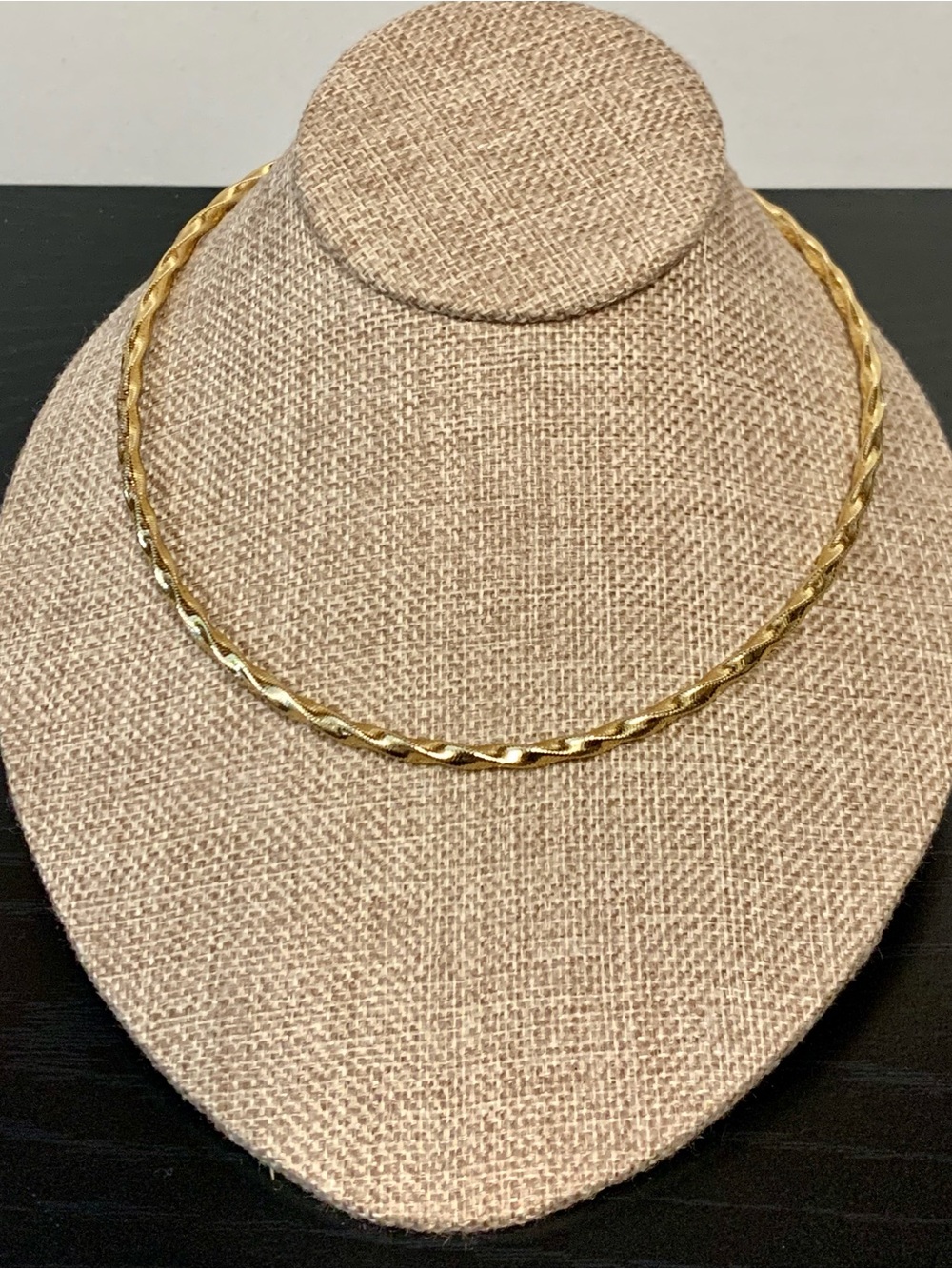14K Gold Twisted Collar Necklace - Women Jewelry 16”
